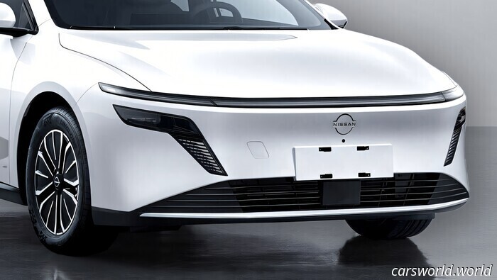Il nuovo sedan grande segreto di Nissan funziona come un'auto elettrica ma viaggia a benzina | Carscoops